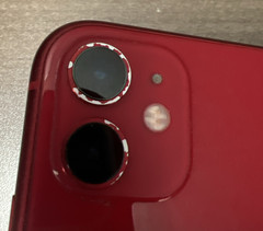 iPhone 11 A2111 64GB (Unlocked) Red