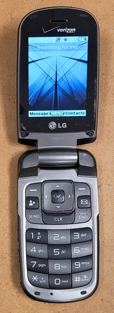 LG Clout VX8370 – Gray and Black ( Verizon ) Very Rare Cellular Flip Phone