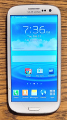Samsung Galaxy S3 III SPH-L710T – White (Boost Mobile) Very Rare Smartphone-READ