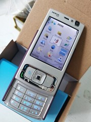 Pristine Condition Nokia N95 – Silver (Unlocked) Smartphone + Warranty