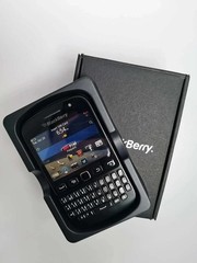 Unlocked BlackBerry 9720 3G WIFI 5MP Camera FM Radio GPS Cellphone Gift