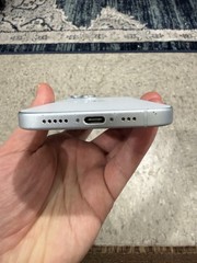 Apple iPhone 15 128GB Unlocked