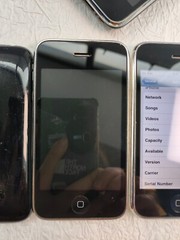 Apple iPhone 3G – 16GB 8GB – White/Black (Unlocked) Vintage phone Tested GOOD