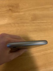 Apple iPhone 6s – 32GB – Space Gray (Verizon) A1688 (CDMA + GSM)