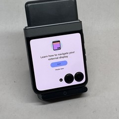 Motorola Razr 2024 Gray 256GB XT2453-3 Factory Unlocked READ