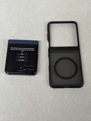 Motorola Razer 2025 256 GB (T-mobile Only)