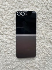 Touschscreen Issue – Samsung Z Flip6 SM-F741U1 256GB Unlocked Silver Shadow