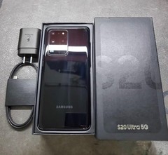 NEW SEALED Samsung Galaxy S20 Ultra 5G SM-G988U 128GB GSM+CDMA Factory Unlocked