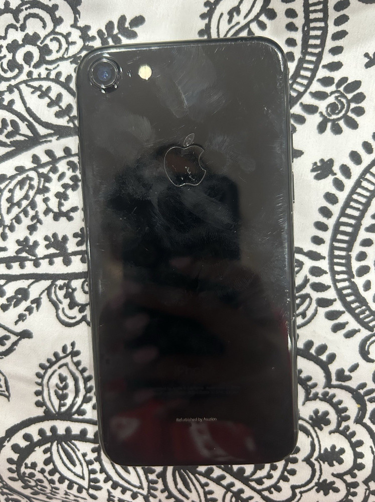 Apple iPhone 7 128GB Black Unlocked 5.5in A1784 (GSM) Smartphone