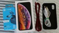 Apple iPhone XS 64GB (AT&T) Rose Gold MT8W2LL/A + BT earbuds – Excellent!