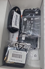 Motorola Nextel i418 Bar Cell Phone GPS MP3 Bluetooth 2MP MicroSD 2.2″ Kit