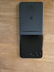 Motorola Razr Flip Foldable Smartphone Black/Gray Dual Rear Camera