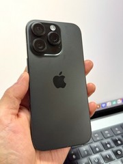 Apple iPhone 16 Pro (100% Batt) Black Titanium AT&T 128GB (Scratches) #23839
