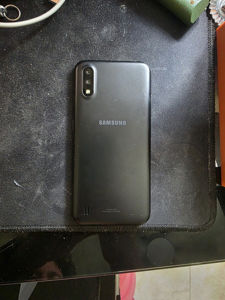 Samsung Galaxy A01 Smartphone Black 16GB TracFone