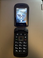 Great Sonim XP3 XP3800 8GB Black -Sprint LOCKED- FLIP PHONE RUGGED