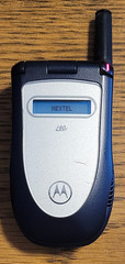 Motorola i90c – Blue and Silver ( Nextel ) iDEN PTT Flip Phone with 2 Games