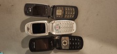 Vintage Cell Phone Lot: Samsung, Sprint, T-mobile “no chargers”