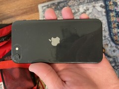 Apple iPhone SE 3rd Gen. – 64GB – Midnight (Unlocked)