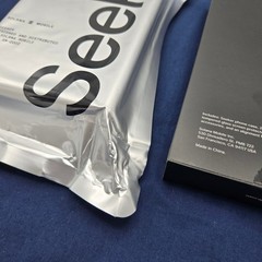 Solana Seeker 128GB Smartphone Factory Sealed Web3 Crypto Phone