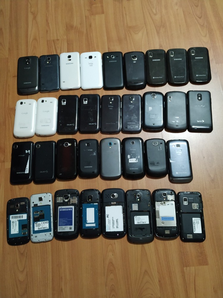 Lot of 34 Mixed model Samsung Galaxy For parts