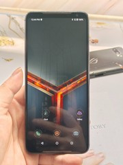 Gaming phone Asus ROG Phone II ZS660KL Black Factory UNlocked for any carrier