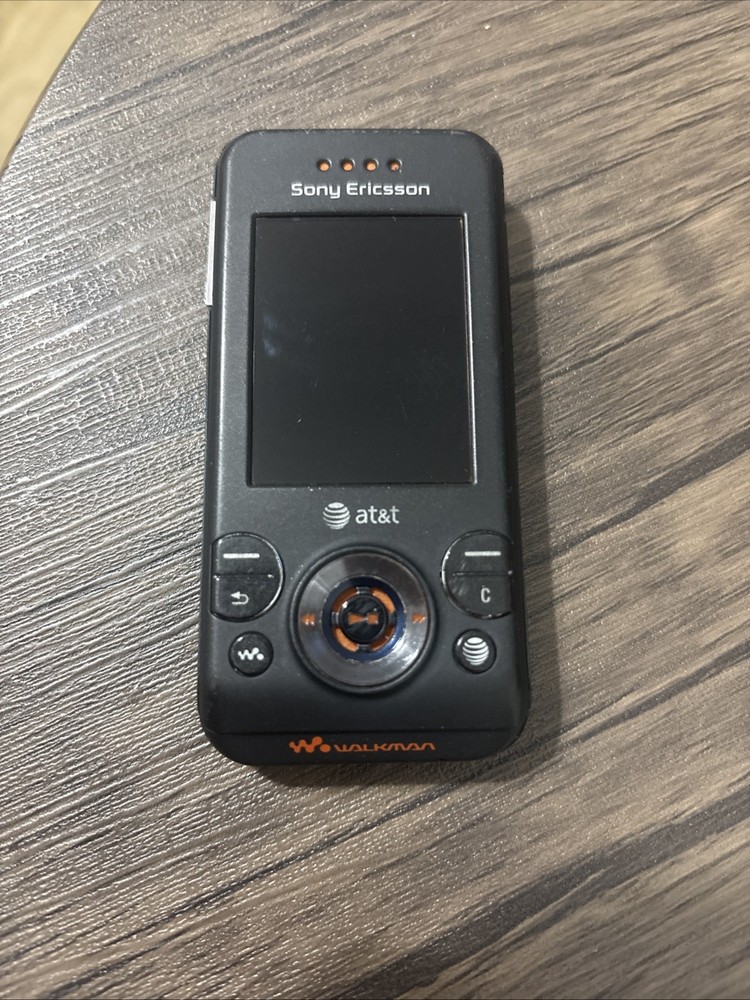 Retro 2000s Sony Ericsson Walkman W580i – Slider Mobile Phone for Parts Untested