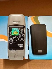 Nokia 1100 2G Classic Unlocked GSM 900/1800MHz cellphone +1 Year WARRANTY