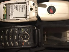 Lot 2 mix Samsung SGH-T139 Kyocera Oystr KX9 / Oyster KX9D Rare Phone -Untested