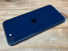Apple iPhone SE 3rd Gen. – A2595 – 64 GB – Black (Unlocked) Works – 89% Bat
