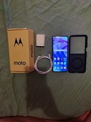 Motorola razr+ 2024 256GB Midnight Blue Flip 32MP Uncloked !!READ DESCRIPTION!!