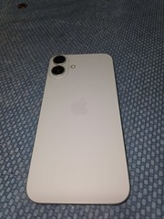 Apple iPhone 16 Plus 128GB White Unlocked iOS Bar Smartphone 12MP Camera
