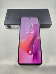 Motorola Razr 2025 Xt2553-5 256gb parfait pink cricket