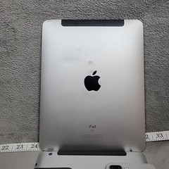 Apple iPhone iPad Lot 4x Devices iPhone 7 Plus SE 2 FOR PARTS **READ DESC**