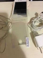 Apple iPhone 4s – 16GB – White (AT&T) A1387 (CDMA + GSM)
