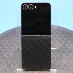 Samsung Galaxy Z Flip6 – 256 GB – Crafted Black (Unlocked)