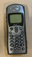 Iridium 9505A Satellite Phone with Accessories
