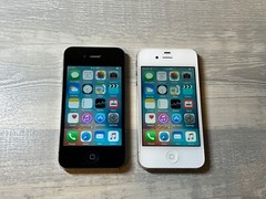 Apple iPhone 4s – 8/16/32/64GB – ALL COLORS Unlocked/AT&T/Sprint A1387