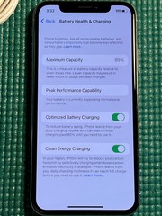 Apple iPhone X – 64GB – Silver (Unlocked) A1865 (CDMA + GSM)