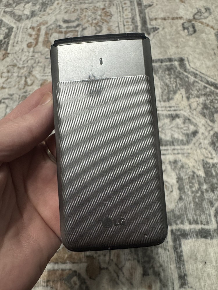 Great LG Exalt LTE 4G VoLTE VN220 Verizon Basic Flip Phone Silver
