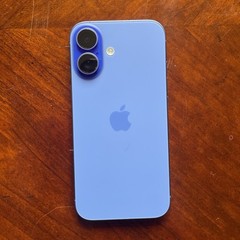 Apple iPhone 15 Blue Smartphone Bar Style 12MP Camera Resolution