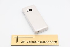 [Mint] SHARP A205SH AQUOS KEITAI 4 8GB Factory Unlocked Flip Phone White Japan
