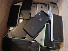 Lot of 3 Mix Apple iPods/iPhones for Scrap, Parts or Gold | iPhone 4 – iPhone 12