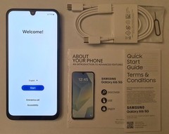 Samsung Galaxy A16 5G 128GB Blue Black TracFone Locked Excellent Condition