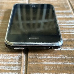 Apple iPhone 3G – 8GB Black Smartphone , AT&T Model A1241 WORKING!