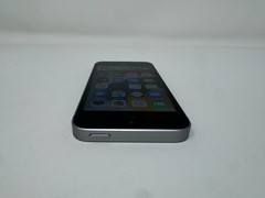 Apple iPhone SE 1st Gen 64GB Fully Unlocked (A1662) Gray – FAST FREE SHIPPING!