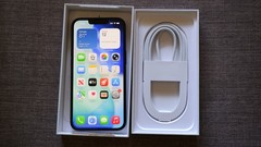 New Iphone 16e 128GB locked to Tracfone/Strait Talk/Total Wireless/Simple Mobile
