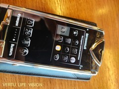 Vertu Constellation – 32 GB Alligator (Unlocked)