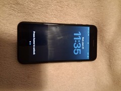 Apple iPhone SE (2020) – 64 GB – Black (Verizon)
