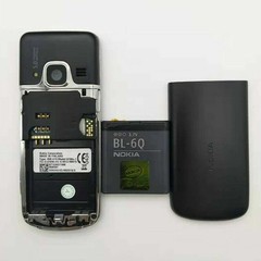 Nokia 6700 Classic 5.0MP Unlocked 3G HSDPA 900/1900/2100 Mobile Phone Used