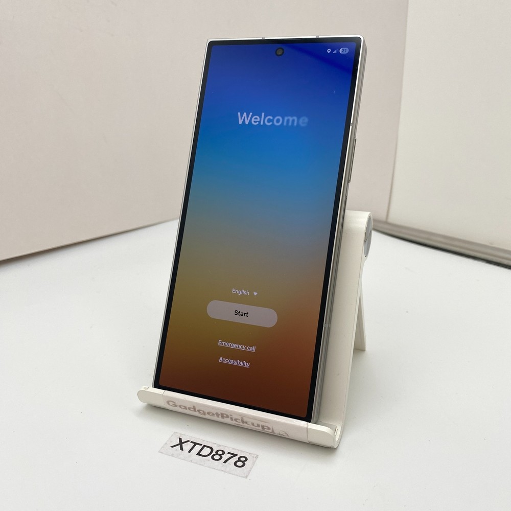 Samsung Galaxy Z Fold7 SM-F966U – 256GB – Silver (AT&T/Cricket ONLY) – Open Box